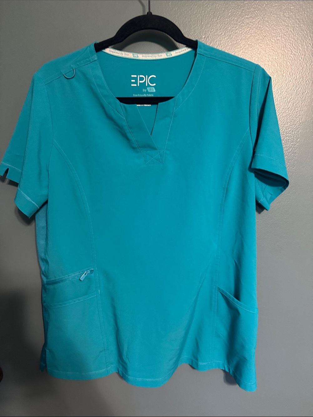 Epic Threads Teal V-Neck Short Sleeve Scrub Top